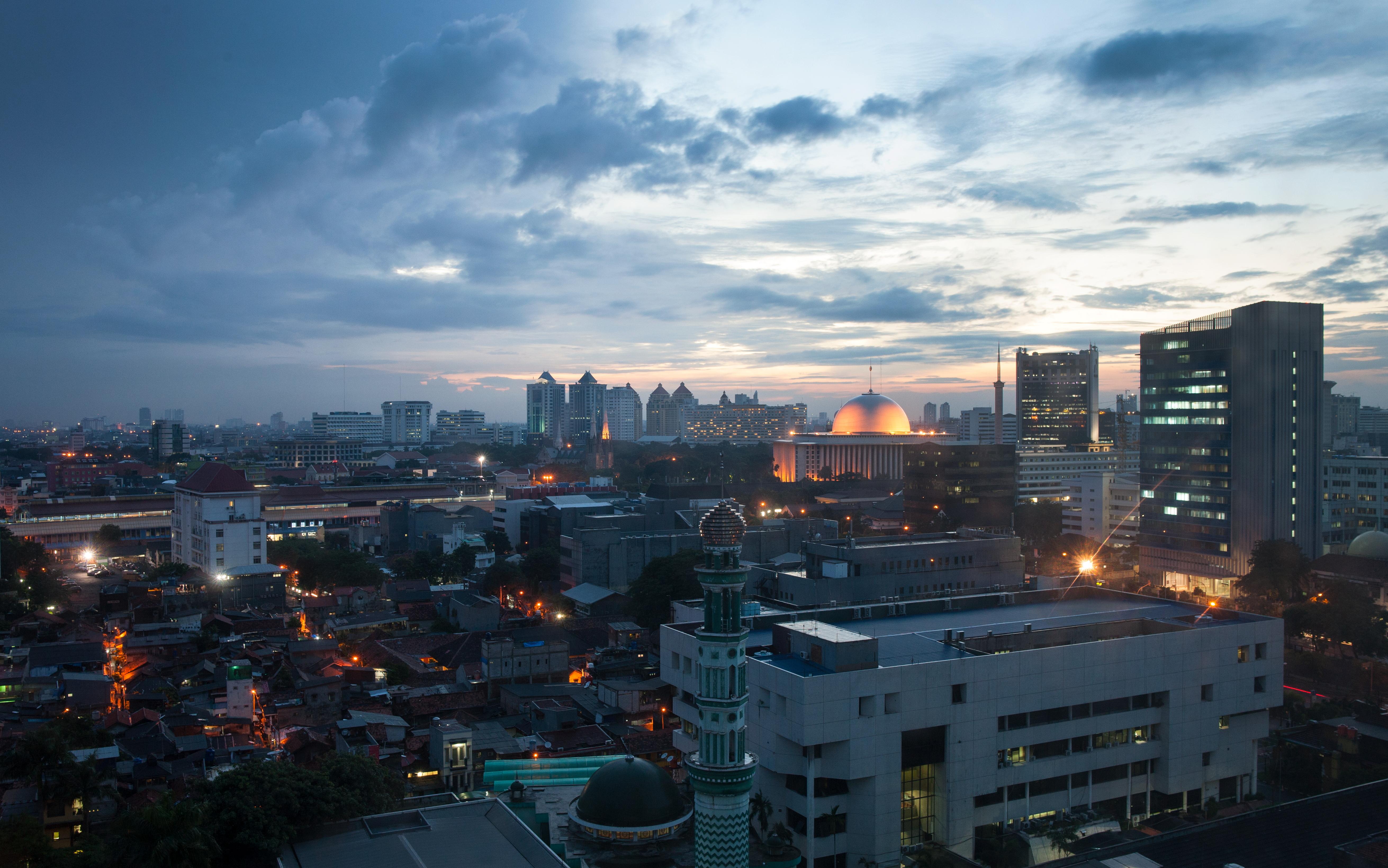 Moevenpick Hotel Jakarta City Centre Экстерьер фото