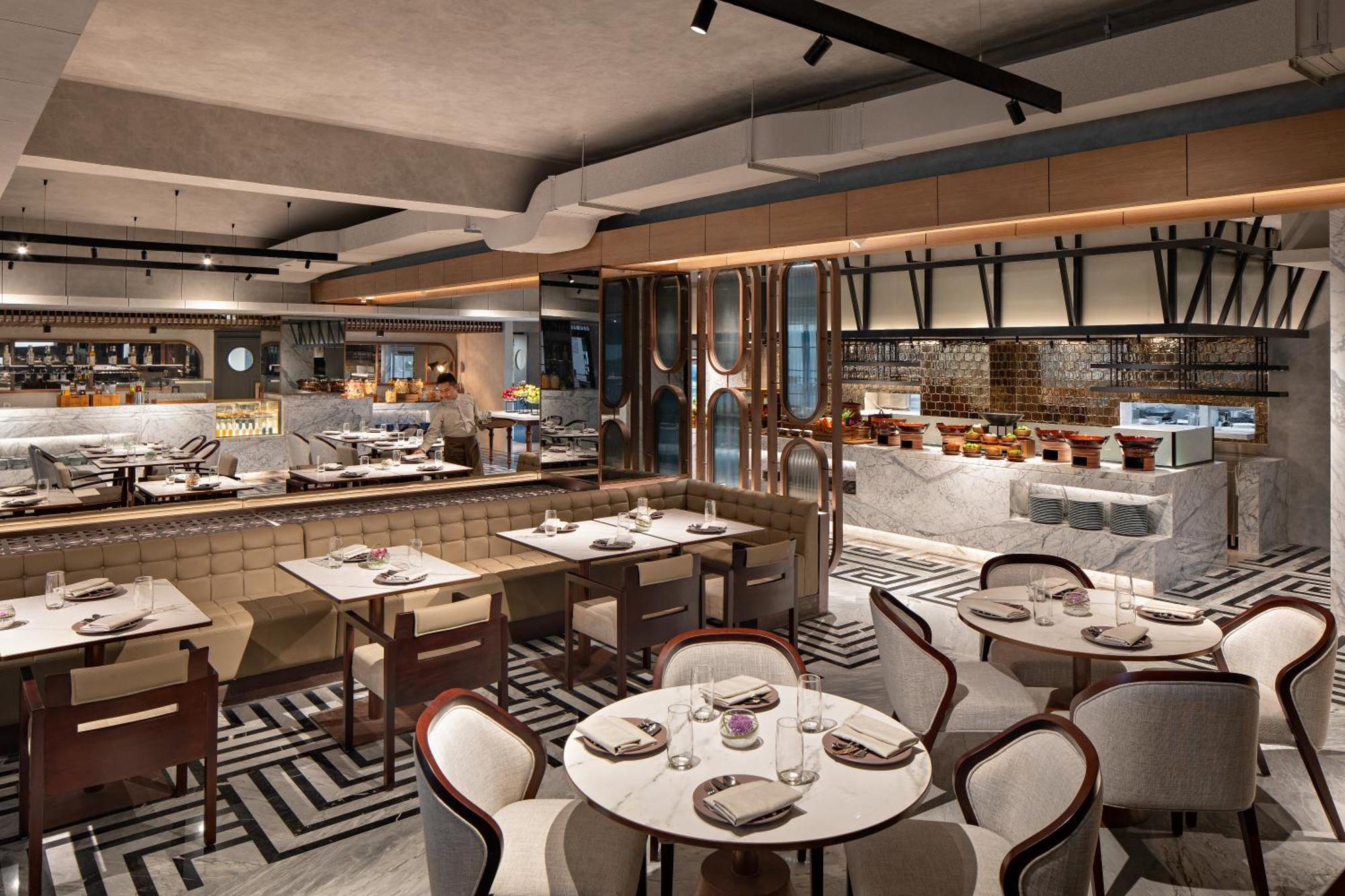 Moevenpick Hotel Jakarta City Centre Экстерьер фото